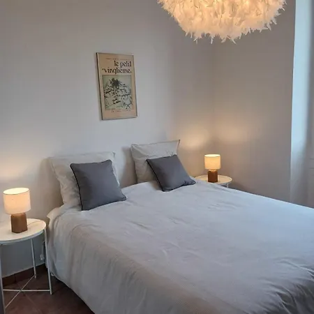Appartement Bright T3 In The Heart Of With Port View Ajaccio (Corsica)