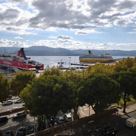 Bright T3 In The Heart Of With Port View Apartamento *