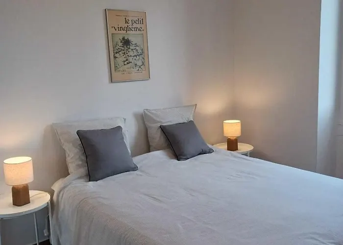 Appartement Bright T3 In The Heart Of With Port View Ajaccio (Corsica)
