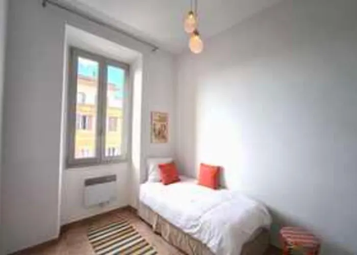 Appartement Bright T3 In The Heart Of With Port View Ajaccio (Corsica)